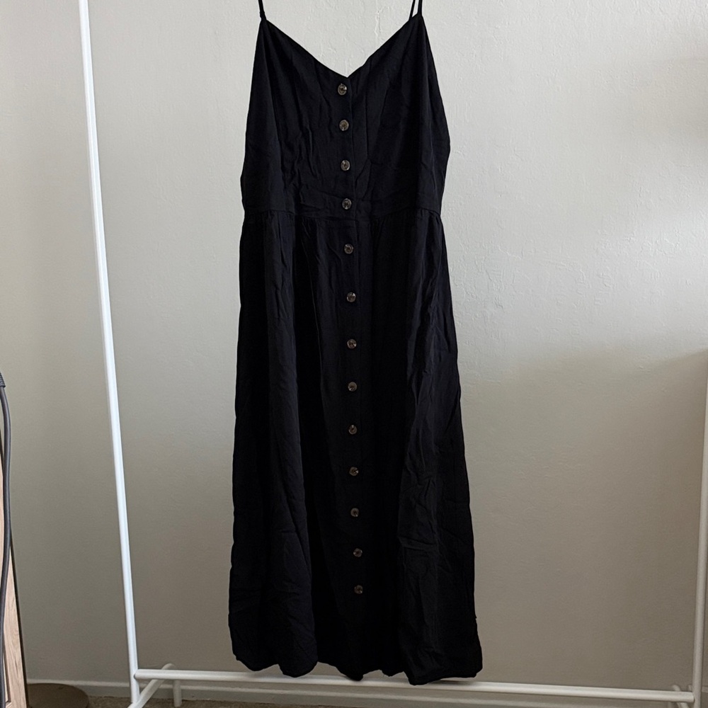 Black Button-Front Spaghetti Strap Midi Dress